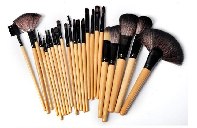 24-Piece Professional Makeup Brush Set – Synthetic Hair Brushes with PU Gift Bag